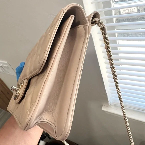 Chanel CC Flap Crossbody Bag - Picture 6 of 11